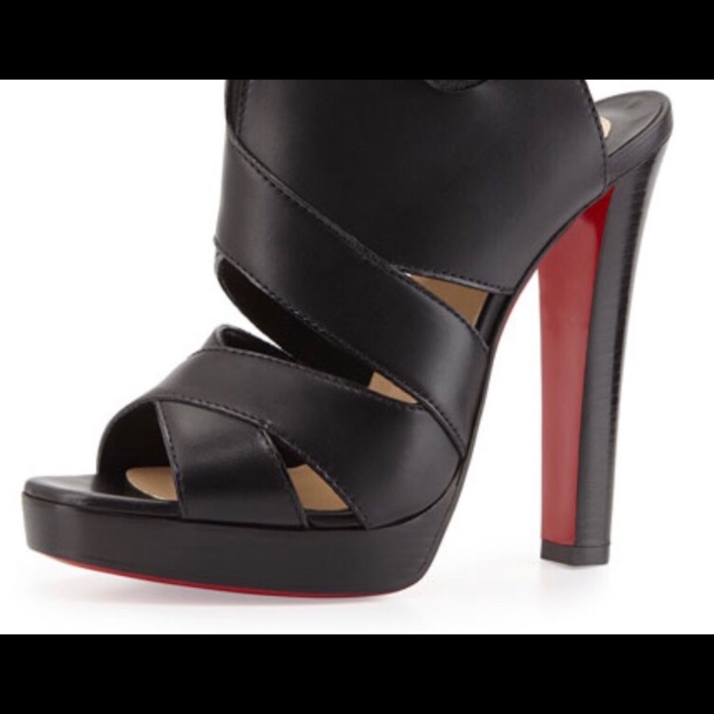 CHRISTIAN LOUBOUTIN LILI APRON 120 PUMPS Made in Italy
